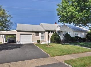 56 Craig Pl, Bloomfield, NJ 07003