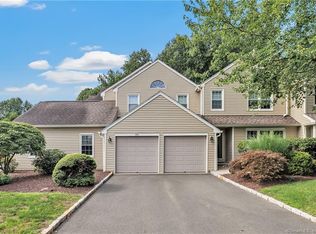 444 Pitkin Holw UNIT 444, Trumbull, CT 06611