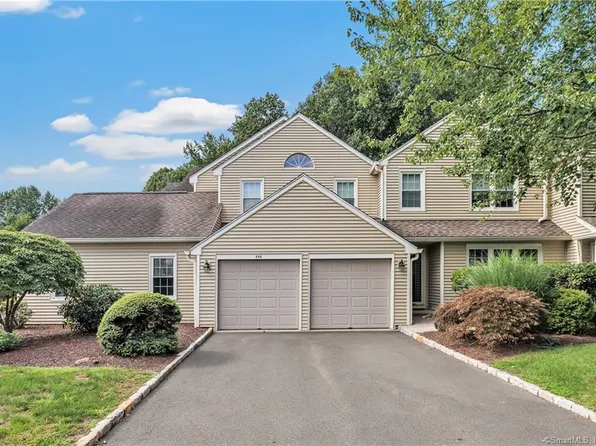444 Pitkin Hollow #444, Trumbull, CT 06611