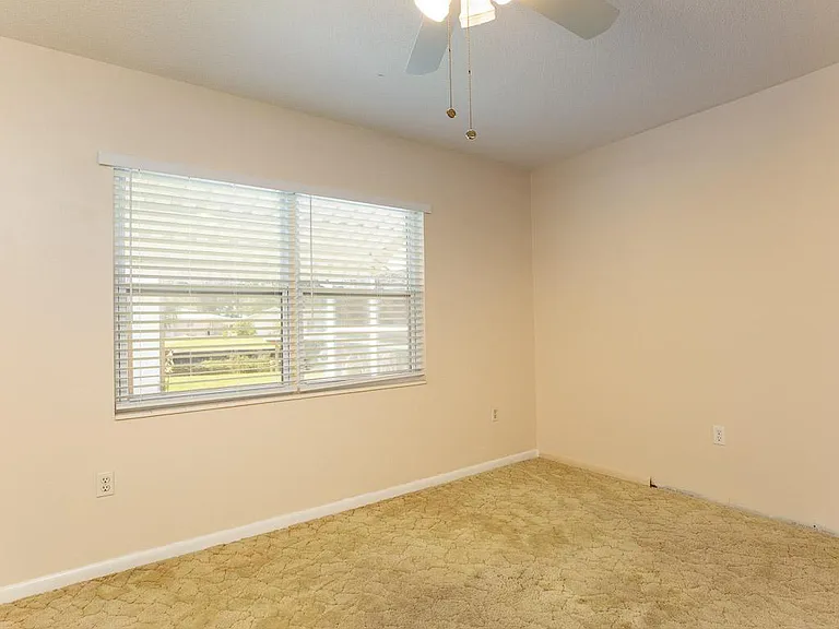 1631 Canal Ct — Photo 7