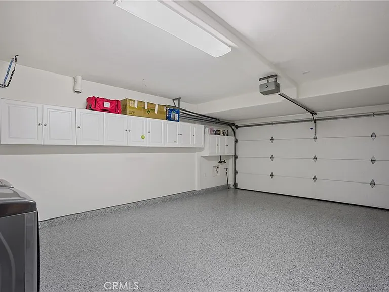 117 Marine Ave — Photo 33