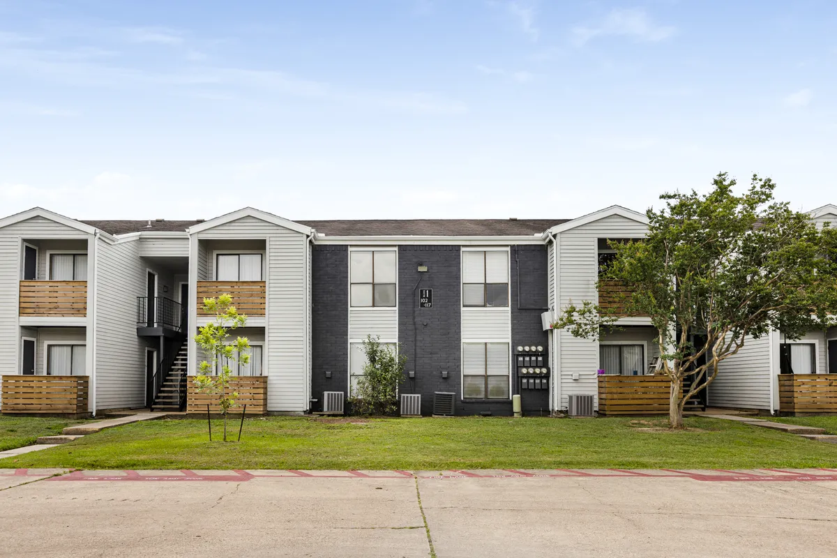 Primary Photo - The Burke Apartments