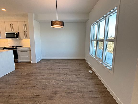 5th image of 154 Merganser Dr W #154