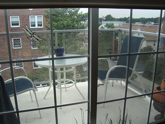5th image of 101 Lincoln Ave APT 4D