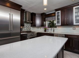 19 Jill Dr, Commack, NY 11725