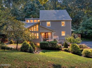 57 Reids Hill Rd, Morganville, NJ 07751