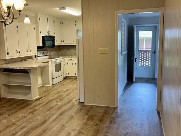 641 Stamie Dr, Chester, SC 29706