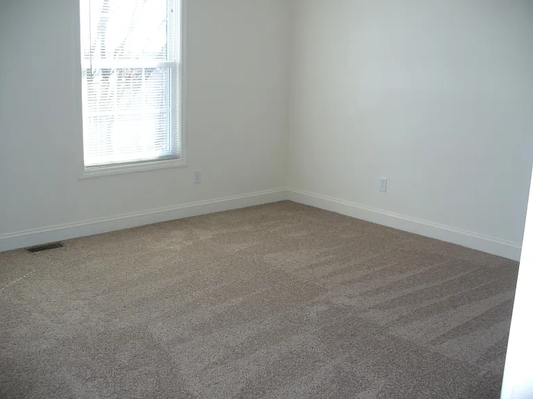 201 Pine Needle Dr #201 — Photo 13
