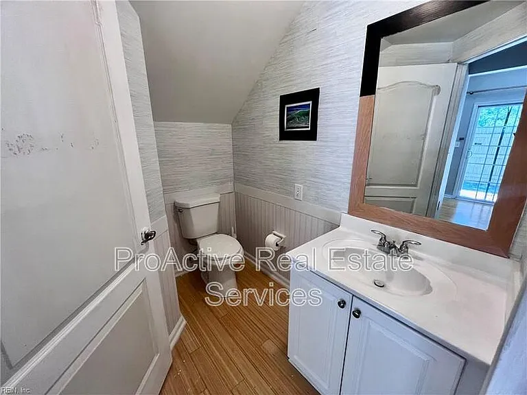 4581 Duffy Dr — Photo 7