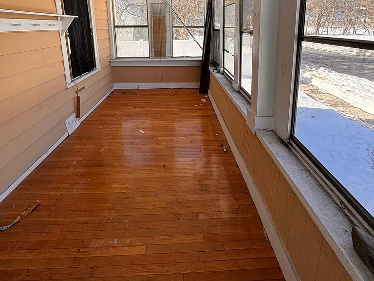 102 Benham St #4 — Photo 3