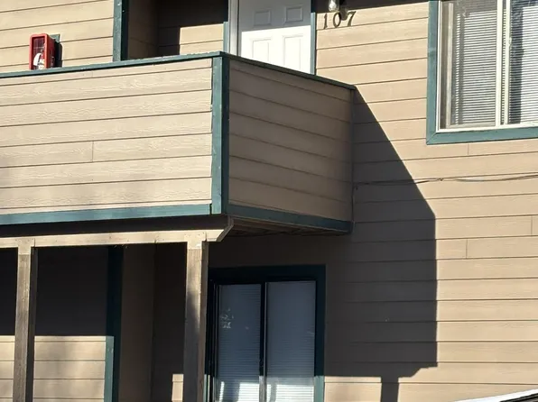 107 E Willow Tree Ln, Hayden Lake, ID 83835