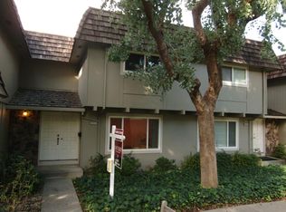 10112 Amador Oak Ct, Cupertino, CA
