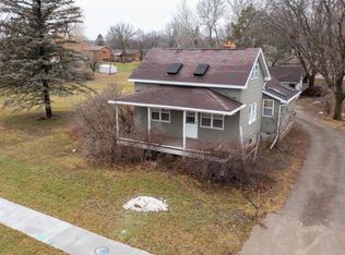 2808 W 9th Ave, Oshkosh, WI 54904