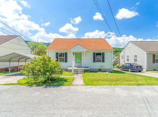 413 S Kingston Ave, Rockwood, TN 37854