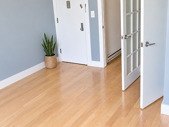 3rd image of 1272 Decatur St APT 3R
