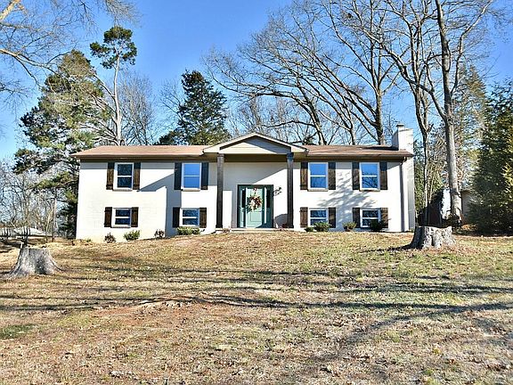 3rd image of 8613 NW Rushbrook Dr
