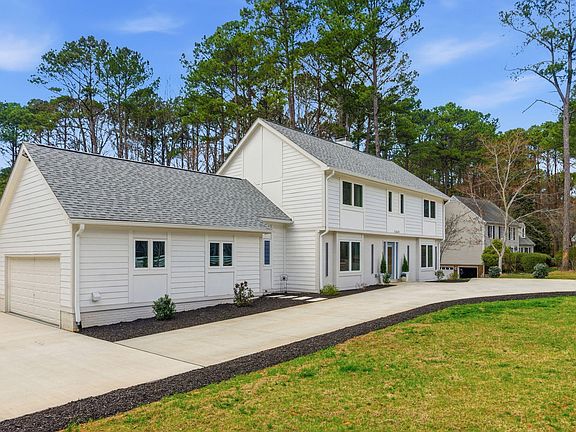 3rd image of 11801 Old Creedmoor Rd