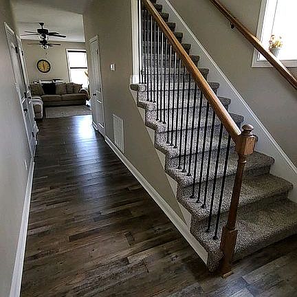 3rd image of 430 Andean Ct