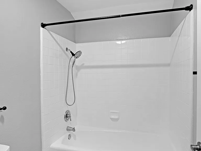 22156 Crane St — Photo 28