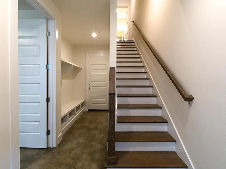 701 James Ave — Photo 22