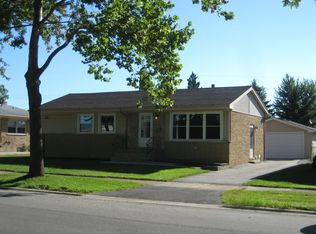 317 Roberta Ln, Chicago Heights, IL