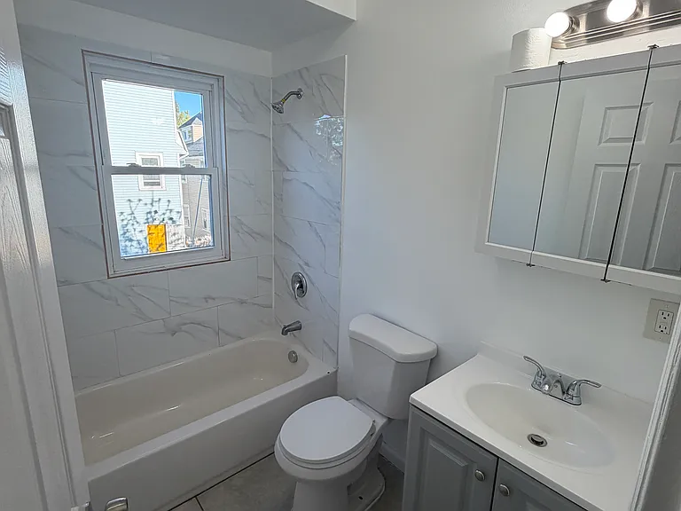 10 Tillinghast St #2 — Photo 8