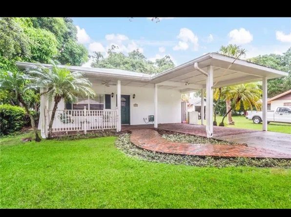 1608 8th St W, Palmetto, FL 34221