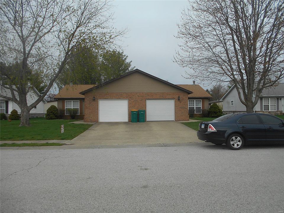2nd image of 932 Evan Dr