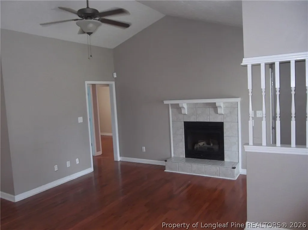 4 bed, 2.0 bath, 1600 sqft, $1,600 — Photo 4