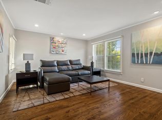 610 Winston St, Dallas, TX 75208