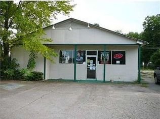 903 E Main St, Charleston, AR 72933
