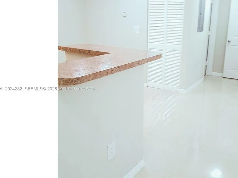 220 SW 116th Ave #15203 — Photo 5