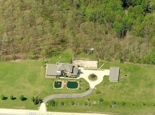 1166 Blue Heron Dr, Whitmore Lake, MI 48189