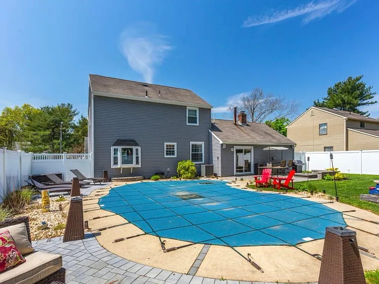 315 Ashford Rd — Photo 25