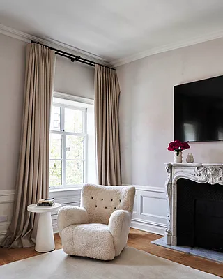 Sold by Compass | media 6