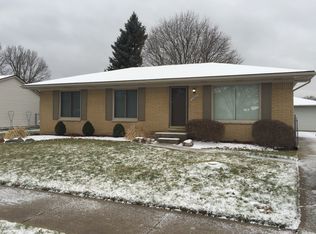 43991 Fredericksburg St, Canton, MI 48188
