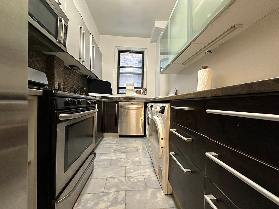 1st image of 675 W End Ave APT 2D