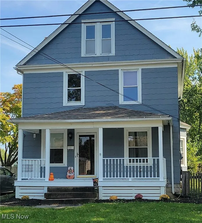 459 N Main St photo 1