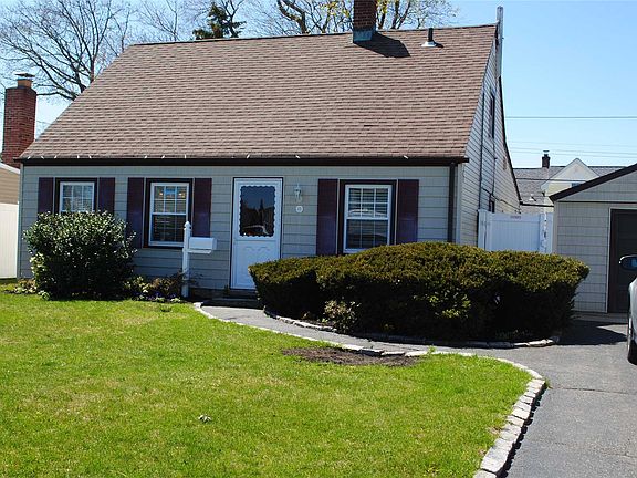 2nd image of 48 Crabtree Ln