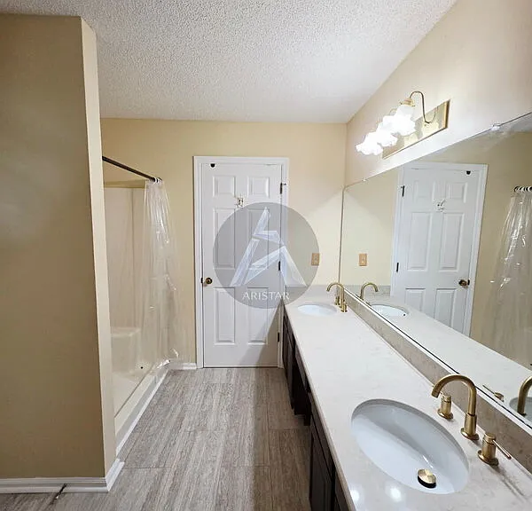 3718 Memorial Pkwy NW — Photo 21