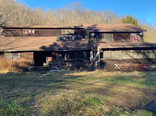 1266 Old Wolf Creek Rd, Narrows, VA 24124