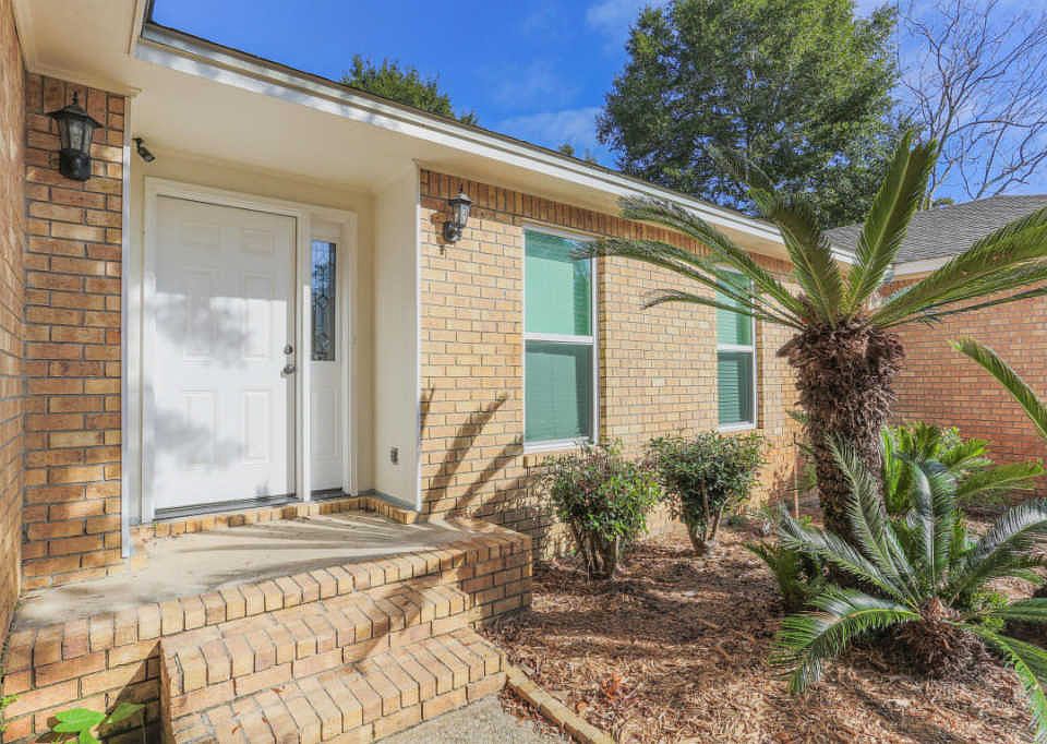 1st image of 6822 Lake Charlene Dr
