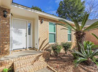 6822 Lake Charlene Dr, Pensacola, FL 32506