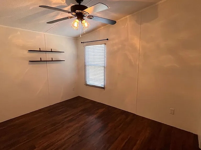 5981 Old State Rd — Photo 3