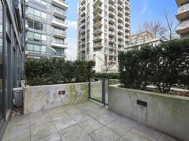 159 W 2nd Ave #220 — Photo 10