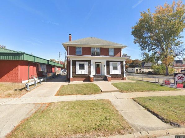 305 N Bloomington St #1
