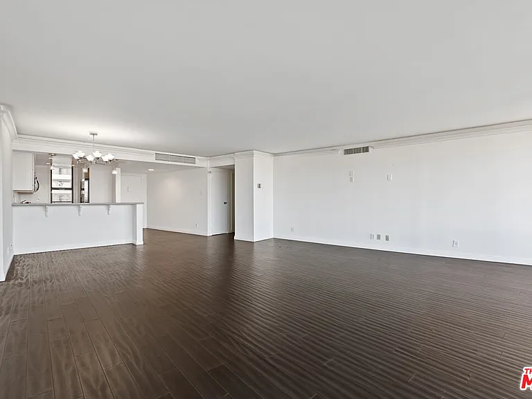 4316 Marina City Dr #531 — Photo 12