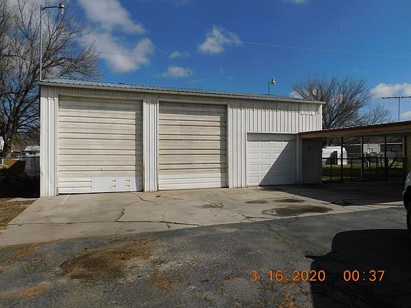 4th image of 605 Joliet St