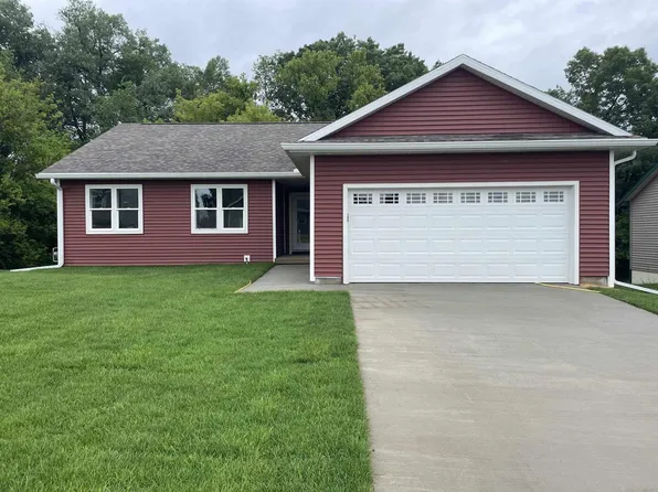 640 Lake View Avenue, Merrimac, WI 53561