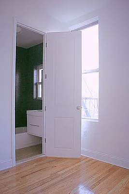 Rented by BIG Management NY | media 29